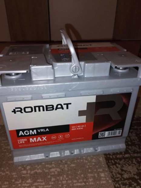 Pr�mium min�s�g� aut� akkumul�tor