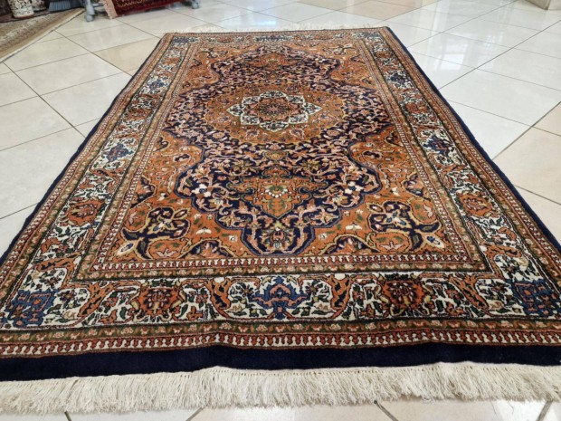 Prémium puha vastag tabriz 138x225 kézi gyapjú perzsa szőnyeg BFZ847