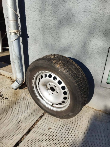 Prielli Sottozero 3 ker�k - 215/60 R16