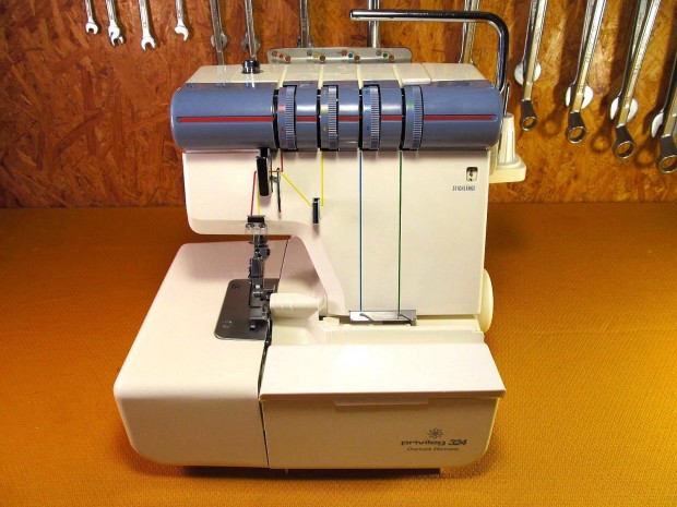 Privileg 324 interlock, overlock varrgp garancival (elkelt)