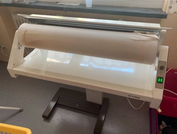 Privileg vasalógép 85 cm Vasalási szélesség
