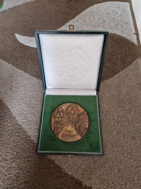 Pro Esperanto emlékérem. 100mm, tömör bronz. Gyeney Judit 1942