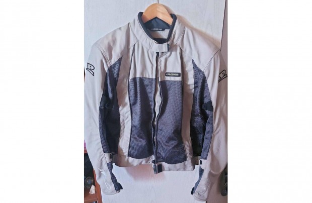 Probiker n�i motoros kab�t protektorral