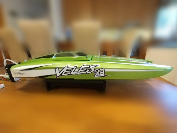 Proboat Veles 29" RC haj