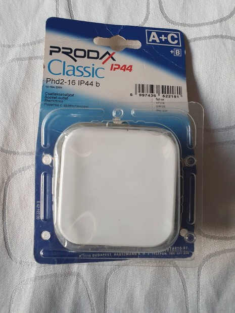 Prodac Classic IP44 fehr csatlakozaljzat