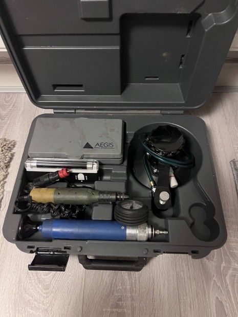 Proglass k�nyom sz�lv�d� jav�t� szett