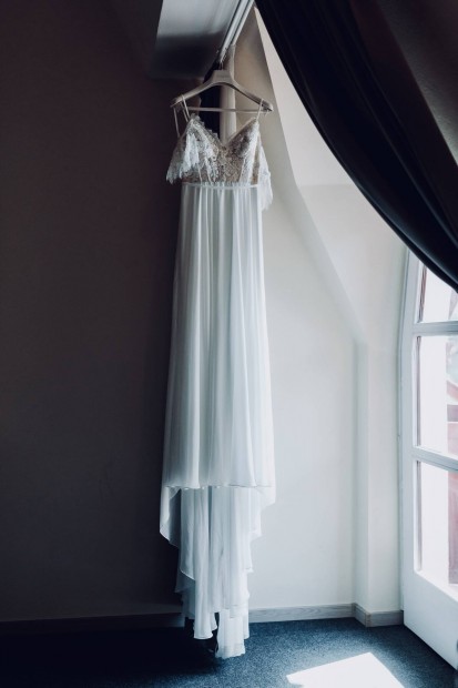 Pronovias - White One menyasszonyi ruha
