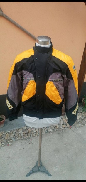 Protectoros shoie dzseki s méret