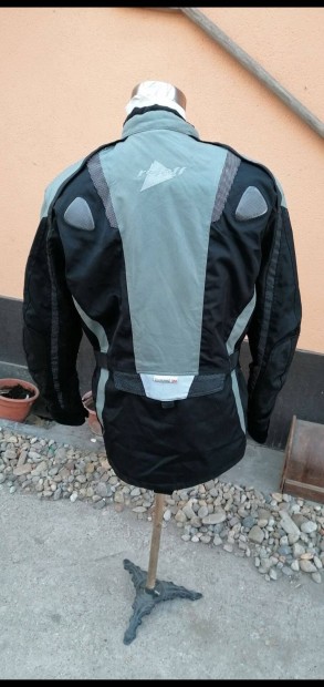 Protectoros szellztethets kabt L