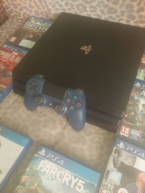 Ps4 Ps 4 Pro 1 TB 8 játék Playstation 4 Playstation4 ingyen futár