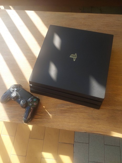 Ps4 Ps 4 Pro 1 TB Playstation4 Playstation 4 Playstation4 ingyen futár