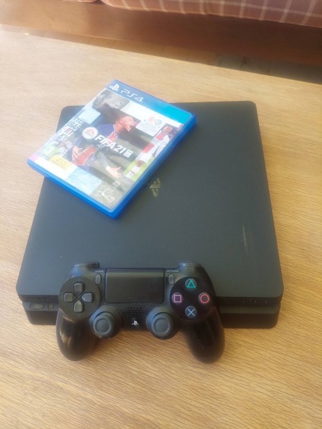 Ps4 Ps 4 Slim 1 TB játékkal Playstation 4 ingyen futár