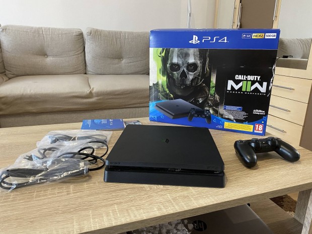 Ps4 Slim jszer llapotban