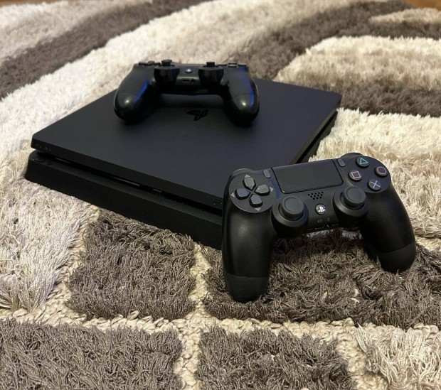 Ps4 slim 1Tb