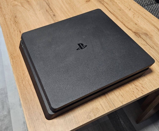Ps4 slim (500 gb)