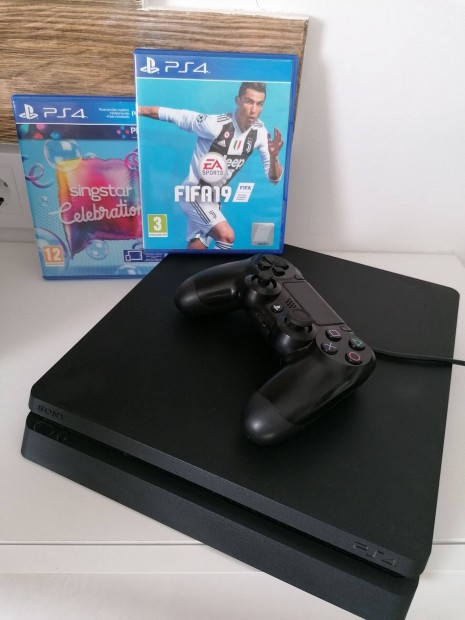 Ps4 slim jtkokkal