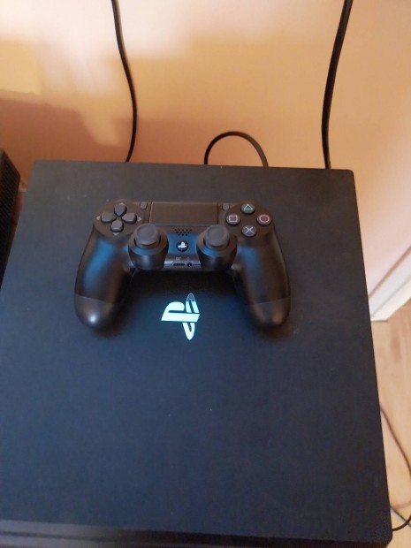 Ps 4 pro 1 TB