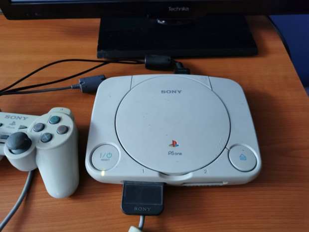 Ps one konzol