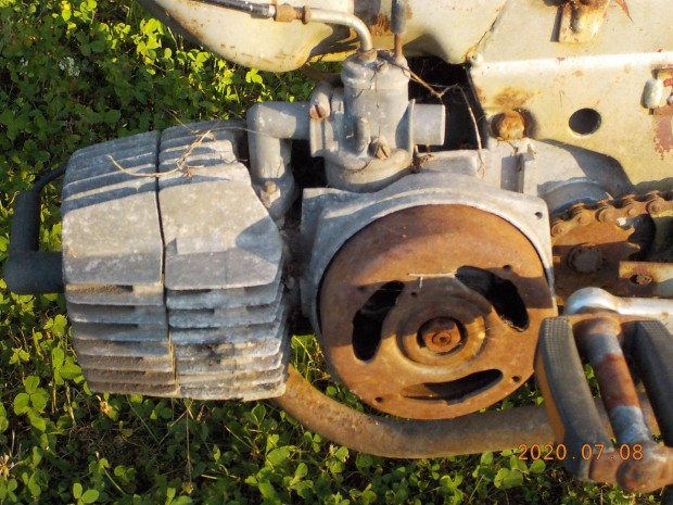 Puch Maxi (02.) komplett motorblokk csak egyben eladó