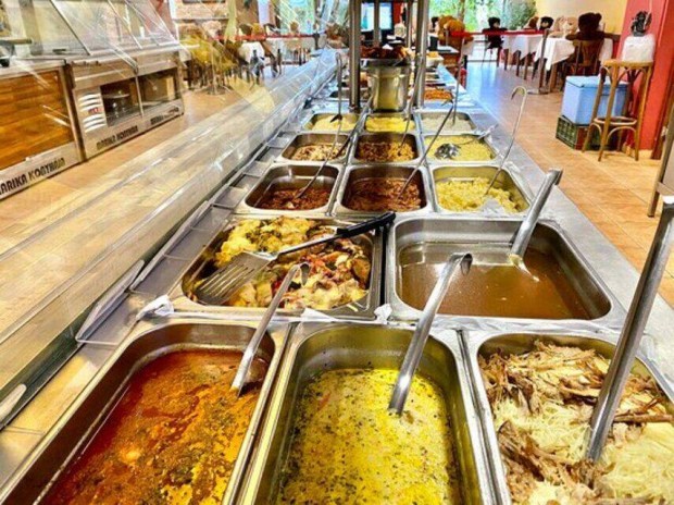 Pultos konyhai kiseg�t�t keres�nk VI. ker�leti �tterembe