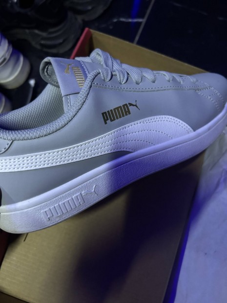 Puma cip mret problma miatt elad