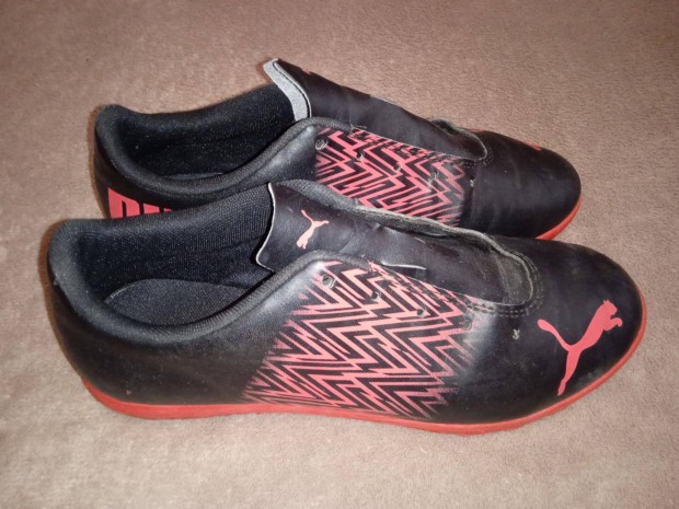 Puma focicipő 38,5-ös méretben eladó!