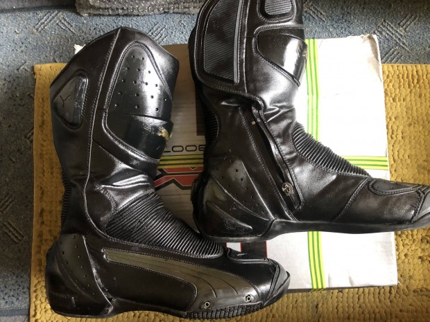Puma motoros csizma