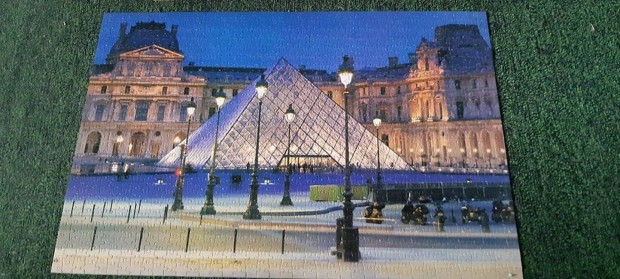 Puzzle. Összesen 44db