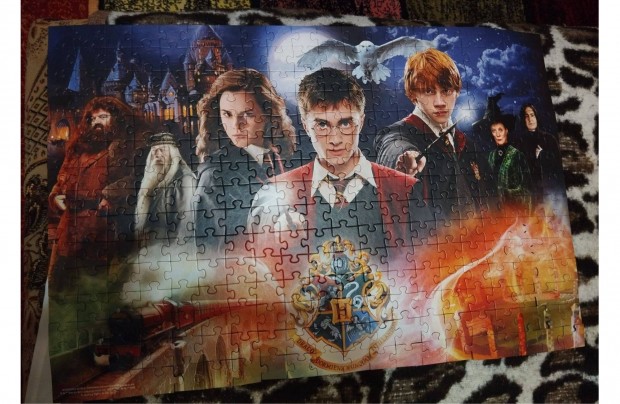 Puzzle - Harry Potter - Treffl, 300 db-os