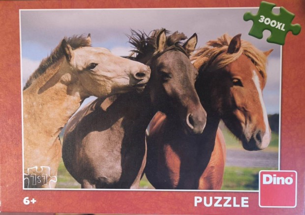 Puzzle lovas 300 darabos