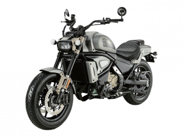 QJMOTOR SRV 700 motorkerékpár ezüst 2025