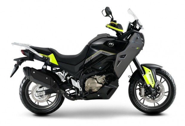 QJMOTOR SVT 650 Z motorkerkpr dobozokkal, fekete/szrke/zld fluo, 2