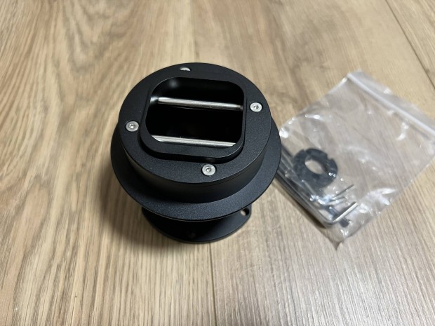 QR2 gyorscsati Fanatec kormányhoz házhoz