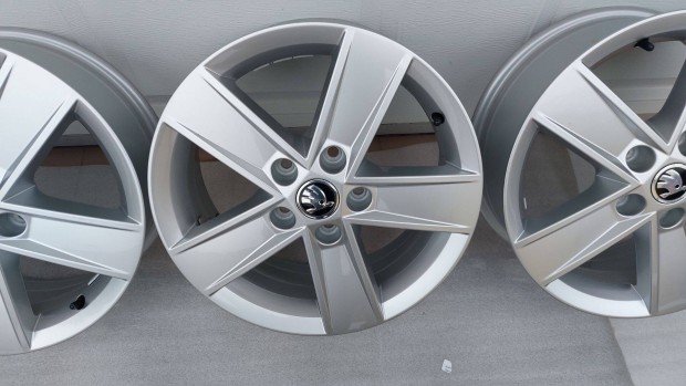 Qqq Elad,Gyri ,Skoda Oktvia III. 5E 16/Star/ alufelni 5x112