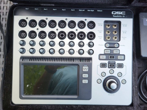 Qsc Touchmix-16 kompakt digitlis kever