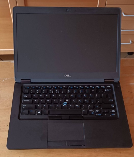 Quad Core Dell laptop szuper ron, garancival