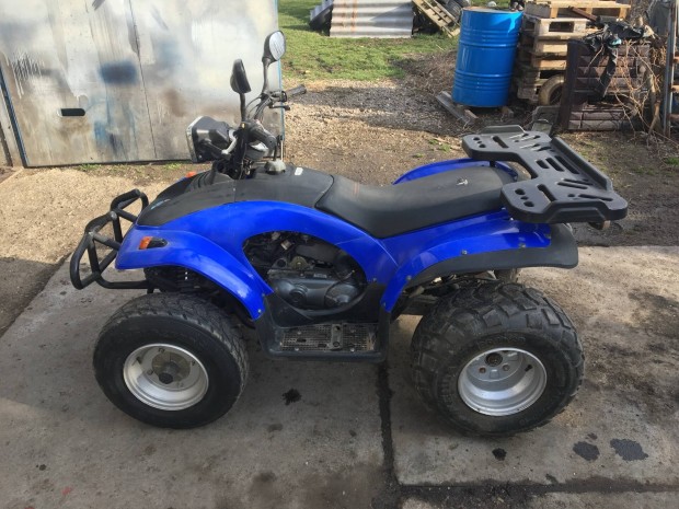 Quad Polaris 150 cm3
