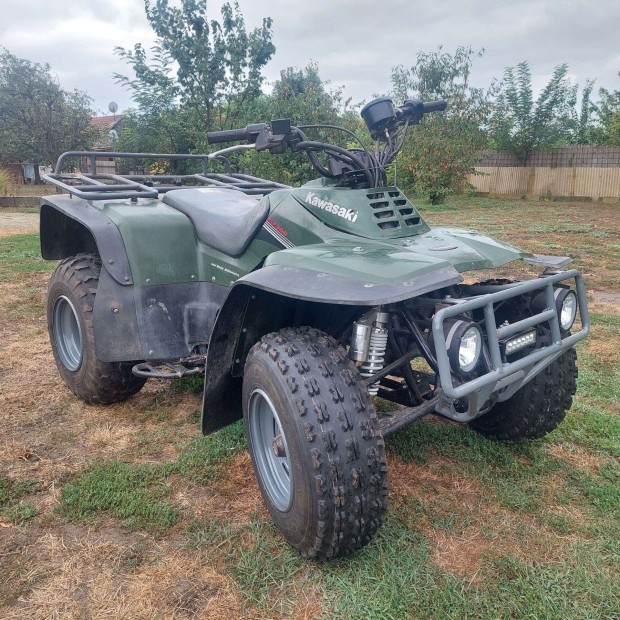 Quad kawasaki klf