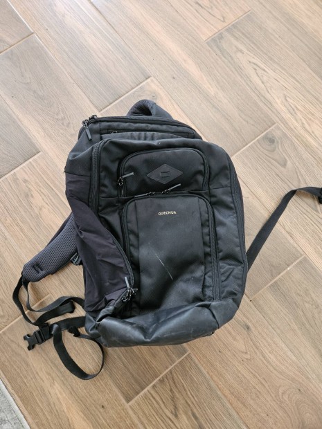 Quechua NH Escape 500 - 32L hátizsák eladó