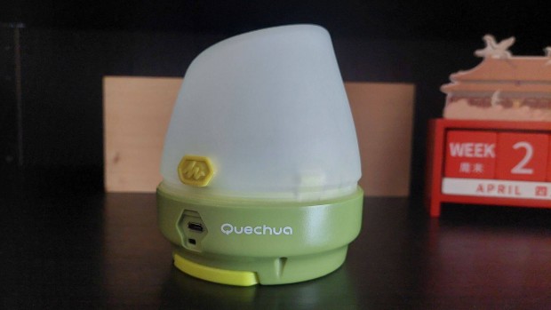 Quechua USB-C és Dinamo kempinglámpa Új ára 7990Ft Decathlon