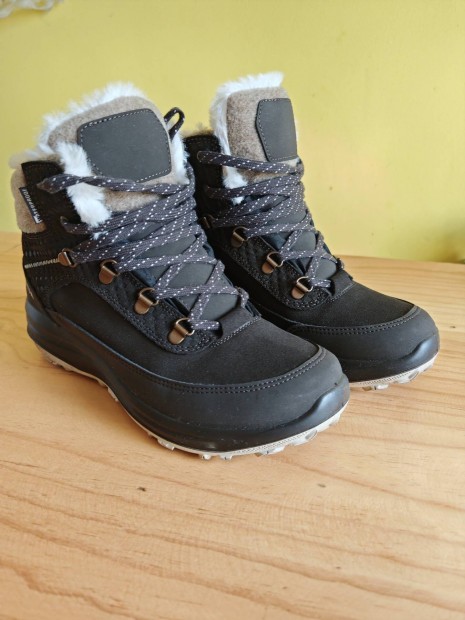 Quechua női bőr bakancs 38