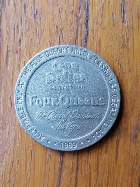 Queens hotel 1 dollr token