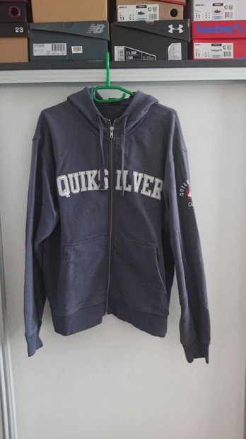 Quiksilver kapucnis pulver