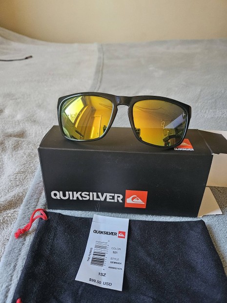 Quiksilver polarizlt lencss eredeti karcmentes dobozban.