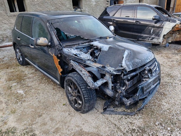 R0302 69 Volkswagen Touareg V10 TDI kb 185000 km Bontdik