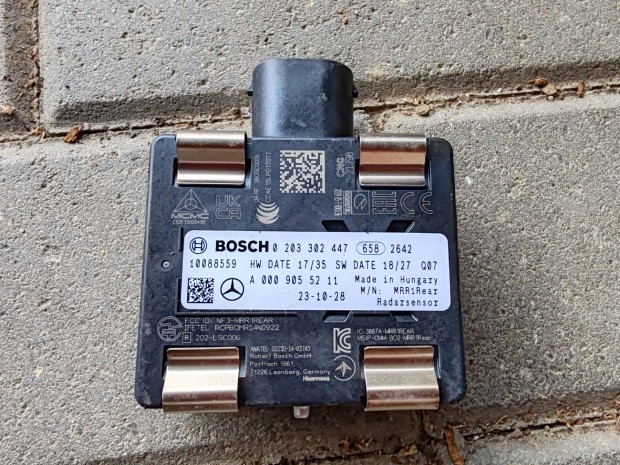 R0302 A0009055211 Mercedes Radar Szenzor Disztrinik j