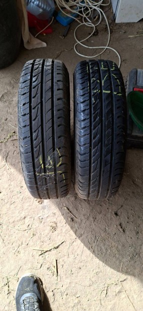 R13 Nordexxx Külső gumi 2db