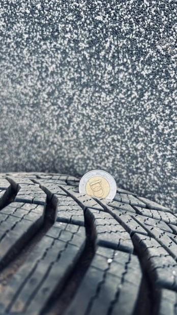 R14 175/65 gumiabroncs, lemezfelnivel (4x100)