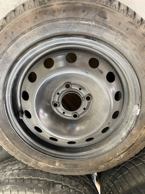 R14 / 4x108 / 5,5J / ET24 Acélfelni (1 db)