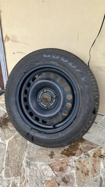 R15 4x100 pótkerék 185:65-15 Goodyear